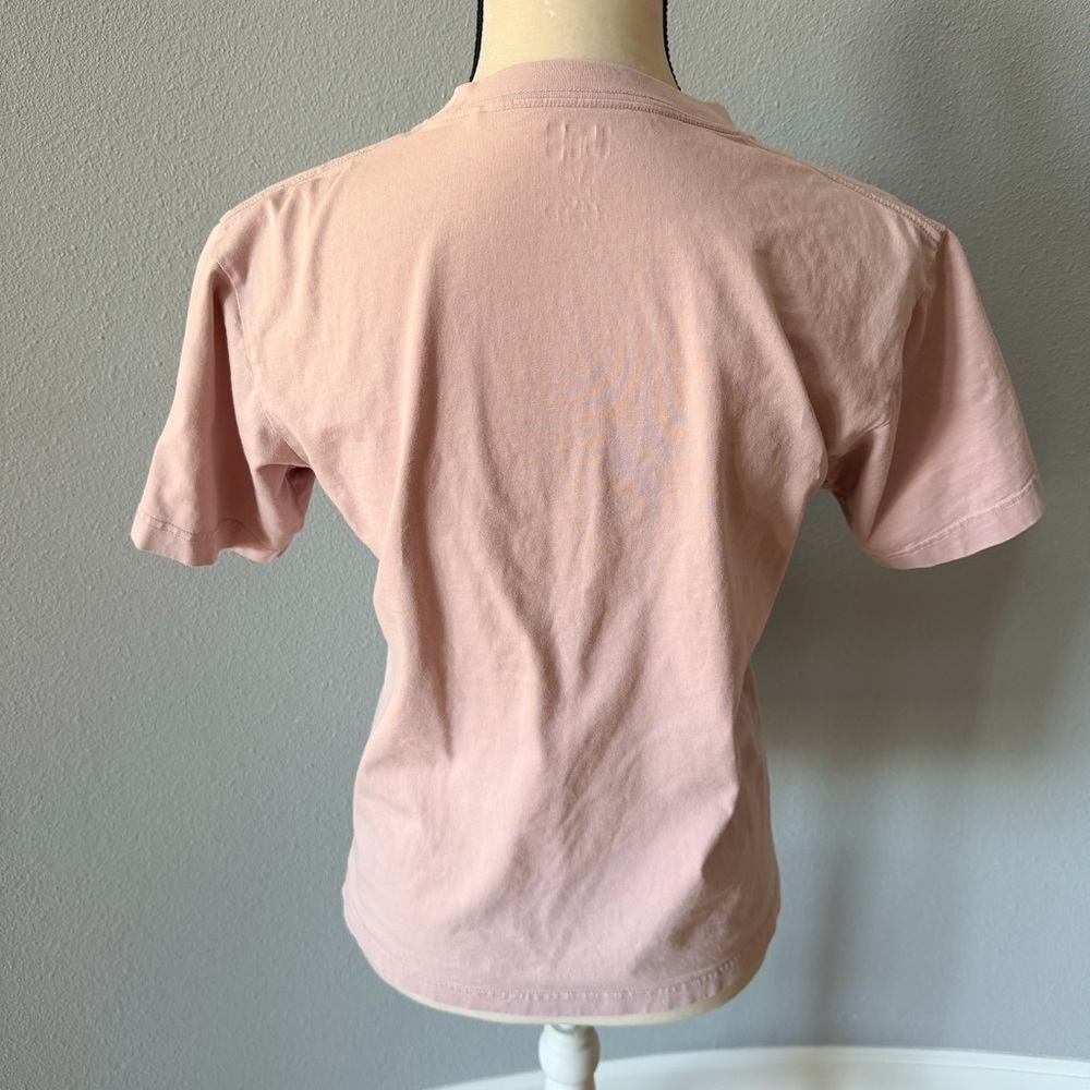Uniqlo Light Pink Tee - Picture 5 of 12